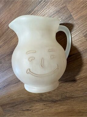 Vintage Kool-Aid Man Plastic Pitcher With Lid White Translucent Drink Jug